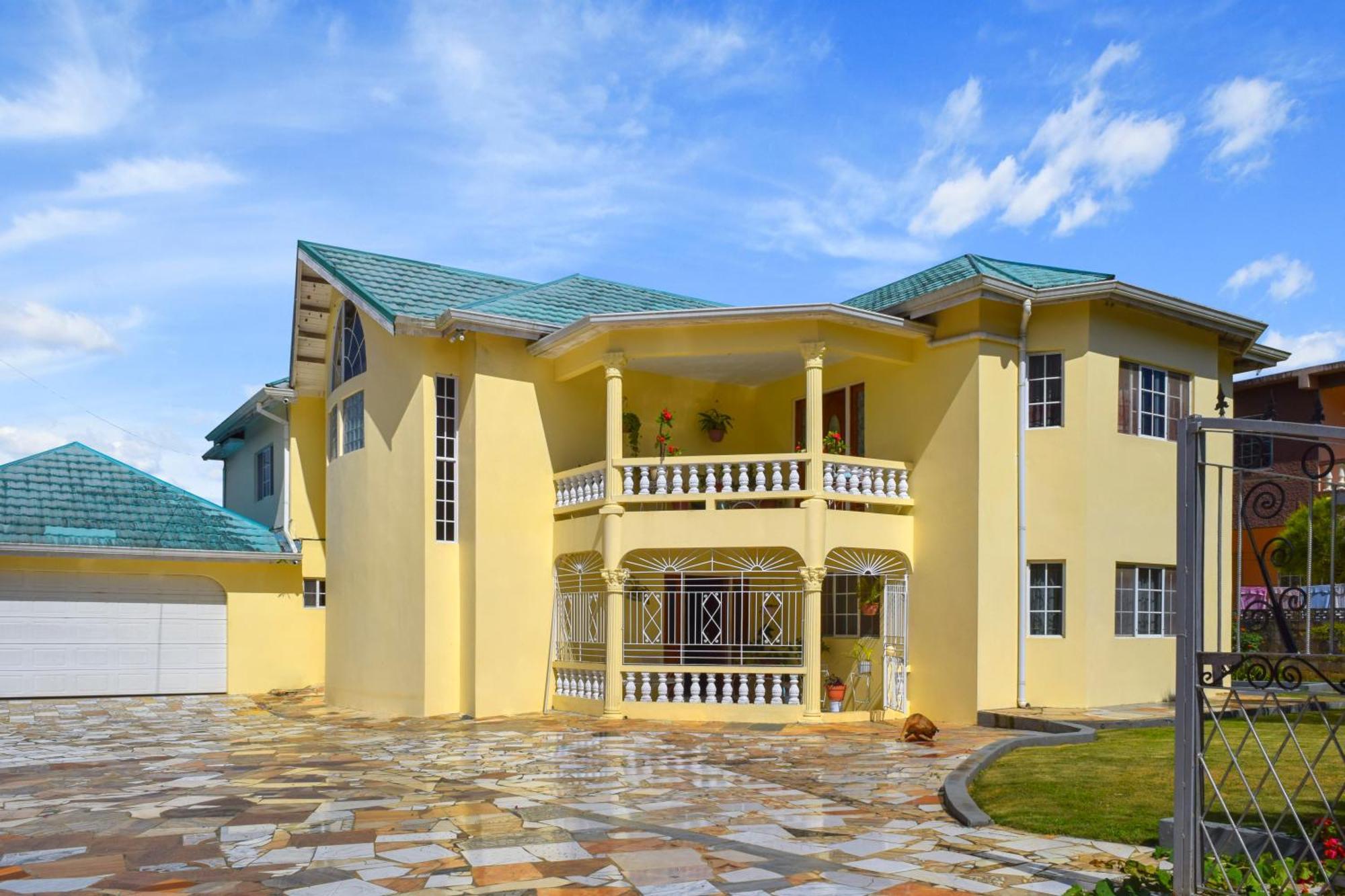 Harriott Heights Appartement Mandeville Buitenkant foto
